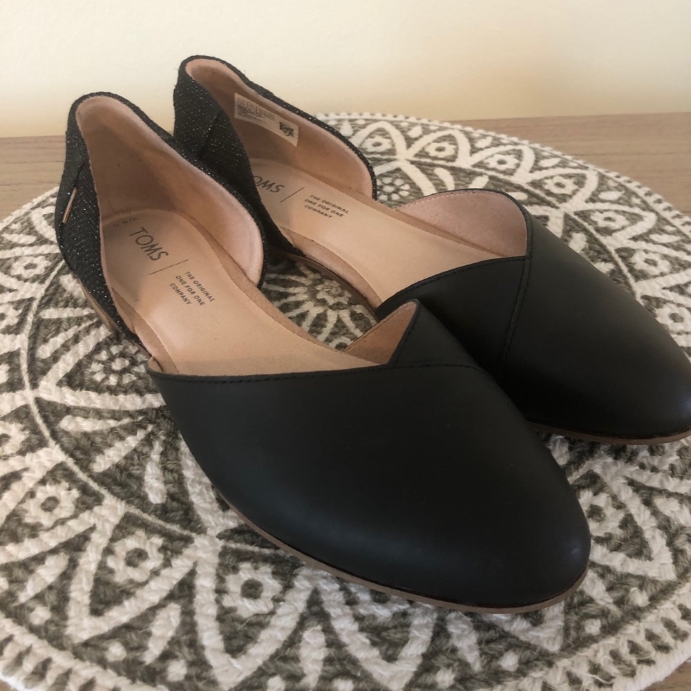 Toms Julie Flat 8.5 - Worn once!